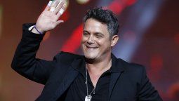 Alejandro Sanz dice que no tiene ventaja sobre otros coaches en La Voz México