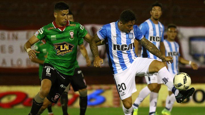 Huracán consiguió un agónico empate ante Racing en el Ducó