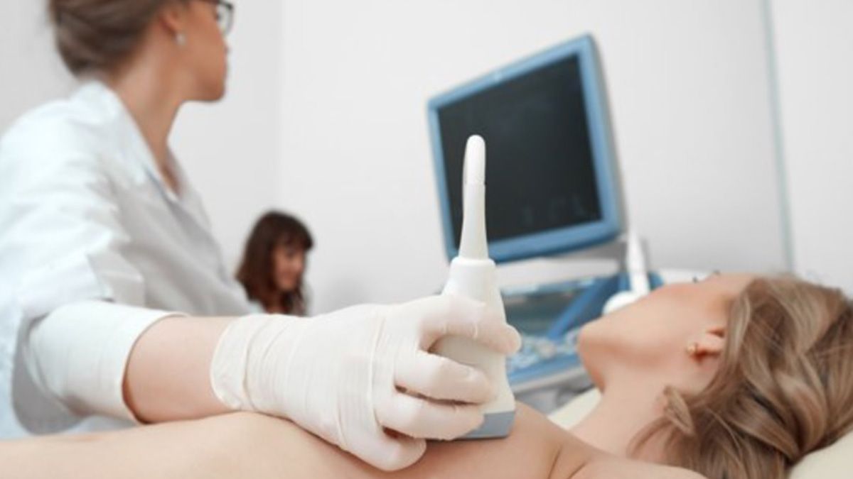 La especialista informó que si uno detecta que tiene una mutación puede prevenir la enfermedad. La especialista informó que si uno detecta que tiene una mutación puede prevenir la enfermedad.