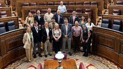 Hebe Casado en el Palacio de las Cortes, en España.