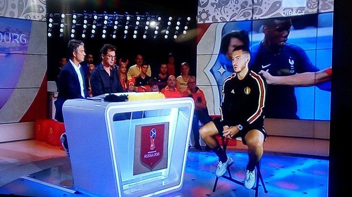 Hazard apareció en un programa de TV ¡mediante un holograma!