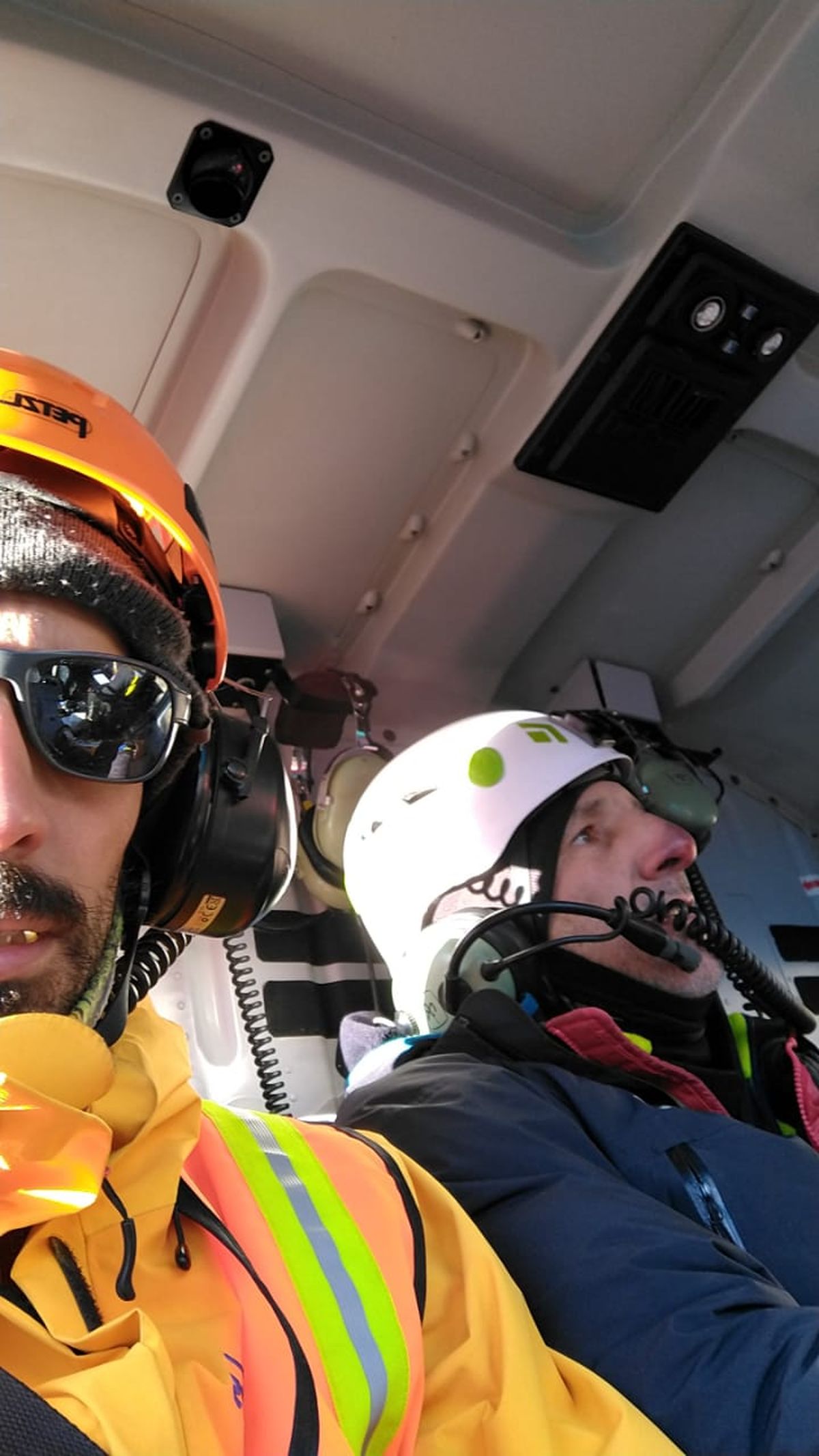 Tras el rescate, los andinistas cordobeses fueron llevados a un centro sanitario.