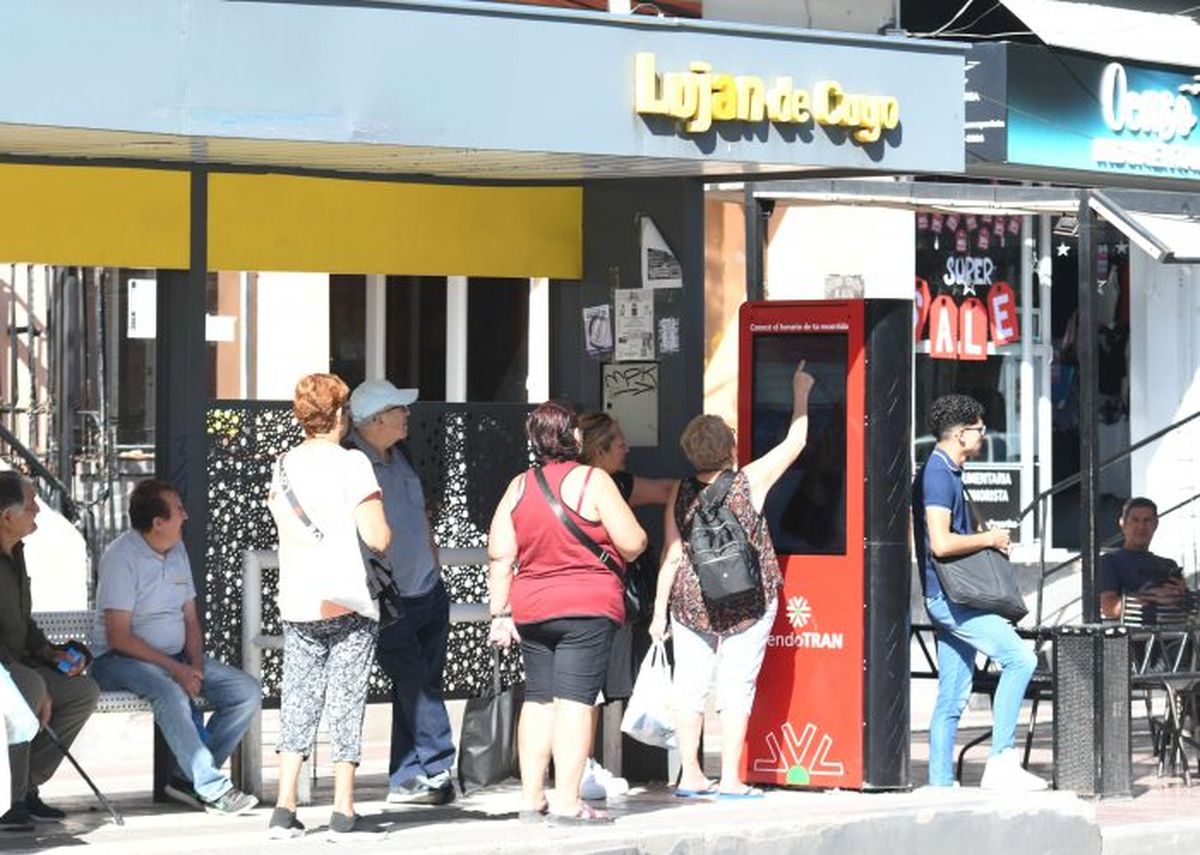 El servicio de bicicletas públicas Bicitran ya cuenta con 10 estaciones activas en el servicio de bicicletas públicas en Luján, según explicaron desde el Gobierno. El servicio de bicicletas públicas Bicitran ya cuenta con 10 estaciones activas en el servicio de bicicletas públicas en Luján, según explicaron desde el Gobierno.