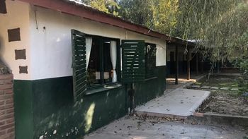 Un alumno atacó con un machete a su profesora y a una compañera 