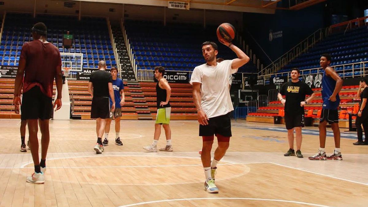 Campazzo se entrena en las instalaciones de los Denver Nuggets.