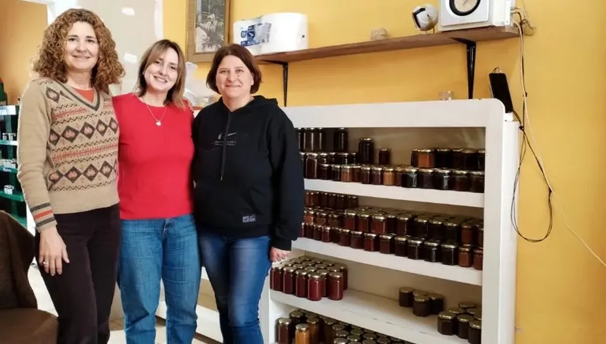 Crecen los emprendimientos para complementar ingresos y la mayoría son liderados por mujeres Crecen los emprendimientos para complementar ingresos y la mayoría son liderados por mujeres