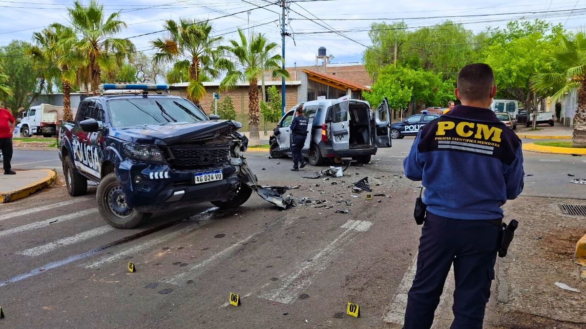 La Policía detuvo a un joven y recuperó una camioneta robada tras una persecución en Godoy Cruz