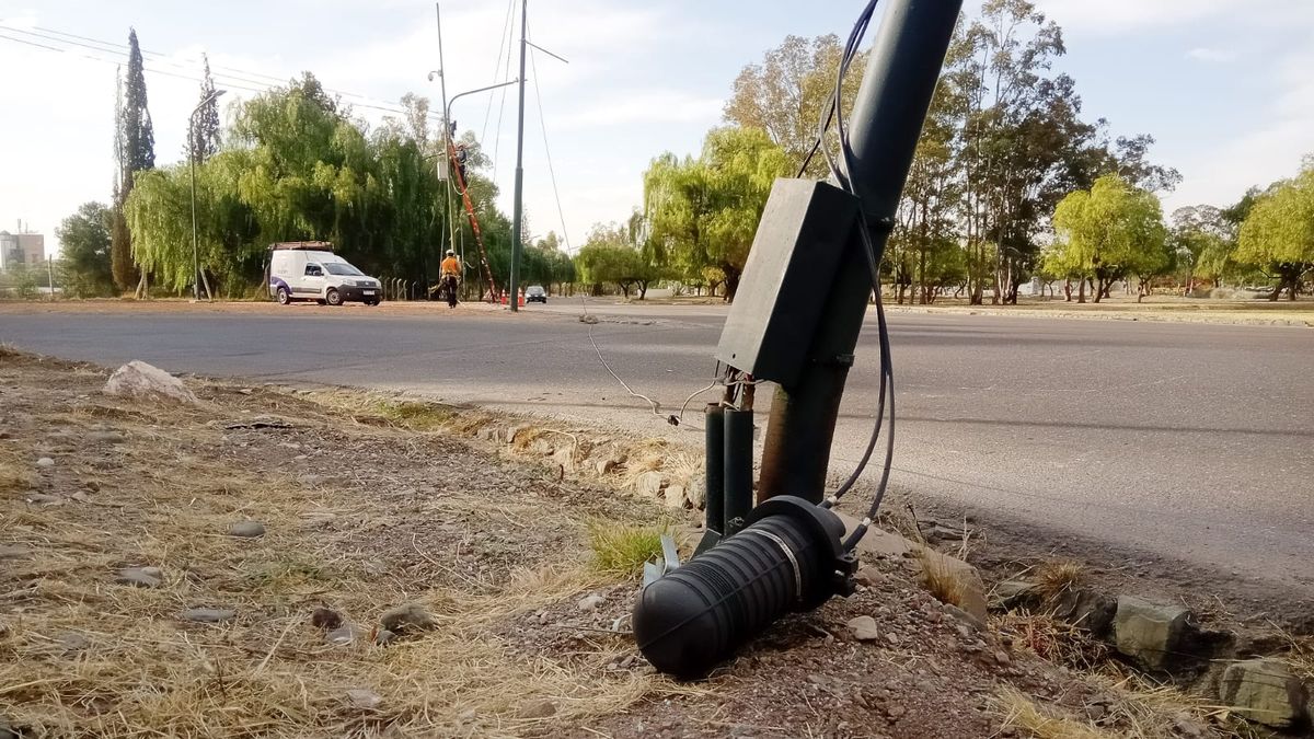 El Servicio Meteorológico Nacional (SMN) anunció alertas amarillas y naranjas para tres provincias de Argentina.