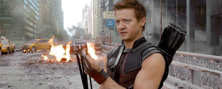 Jeremy Renner sigue interesado en una serie sobre Ojo de Halcón