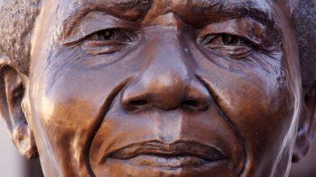Se cumplió un año de la partida de Nelson Mandela y lo recordaron en Sudáfrica con distintos actos