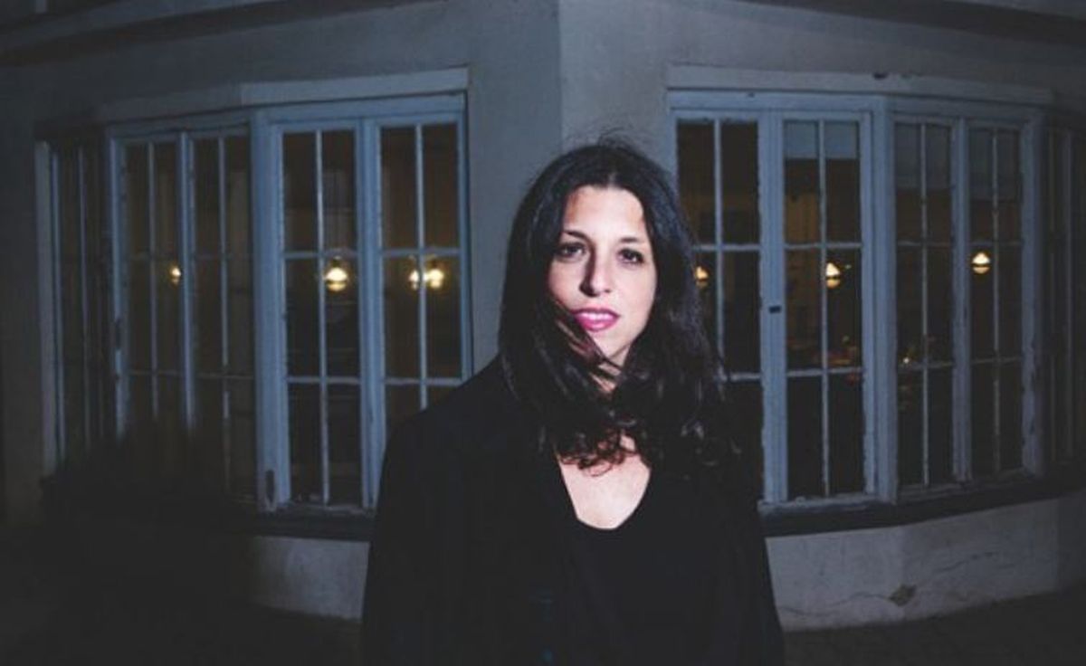 Ariana Harwciz: Ariana Harwciz: