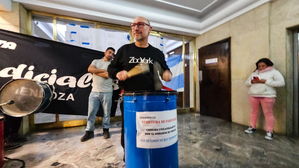 Los judiciales fueron llamados a conciliación obligatoria por la cúpula del Poder Judicial.