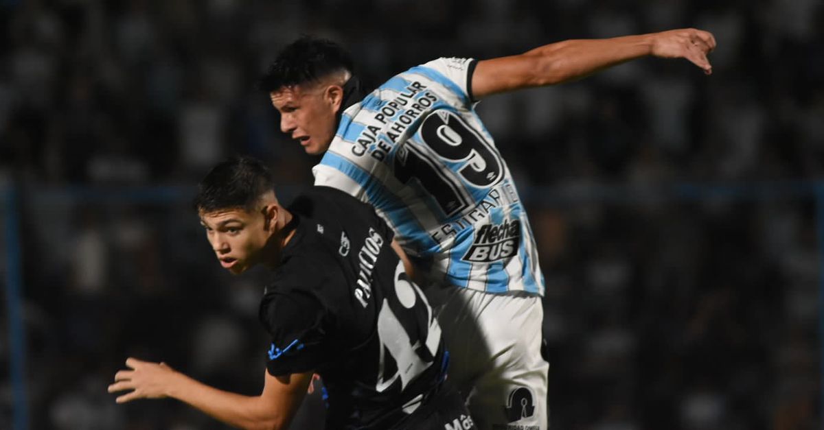 Independiente Rivadavia fue de menor a mayor ante Atlético Tucumán Independiente Rivadavia fue de menor a mayor ante Atlético Tucumán