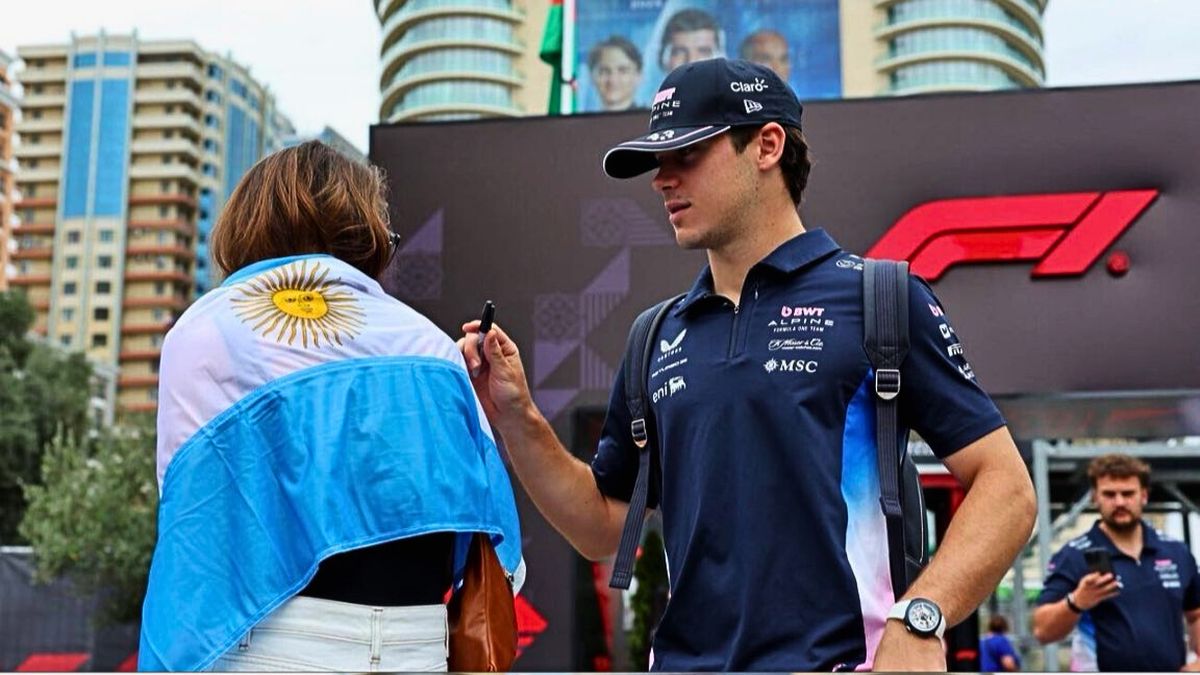 Los argentinos acompañan a Colapinto en cada carrera.