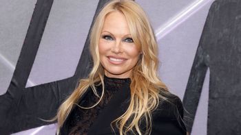 MAX: la película impensada en la que actúa Pamela Anderson y casi nadie se dio cuenta