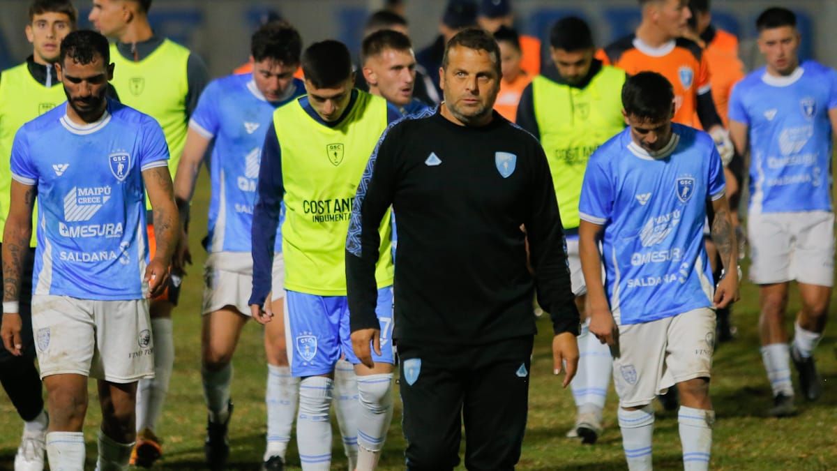 La crisis en Gutiérrez recrudece con la renuncia de la comisión directiva.