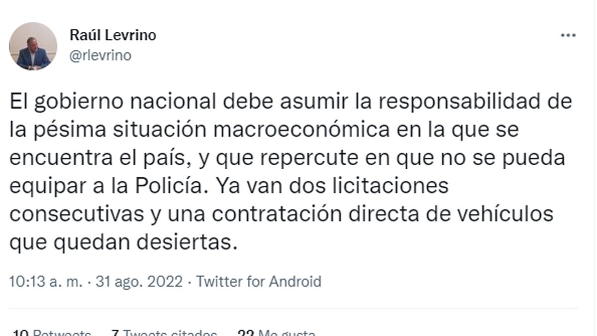 Parte del hilo de Raúl Levrino sobre cómo la macro repercute en la función policial.