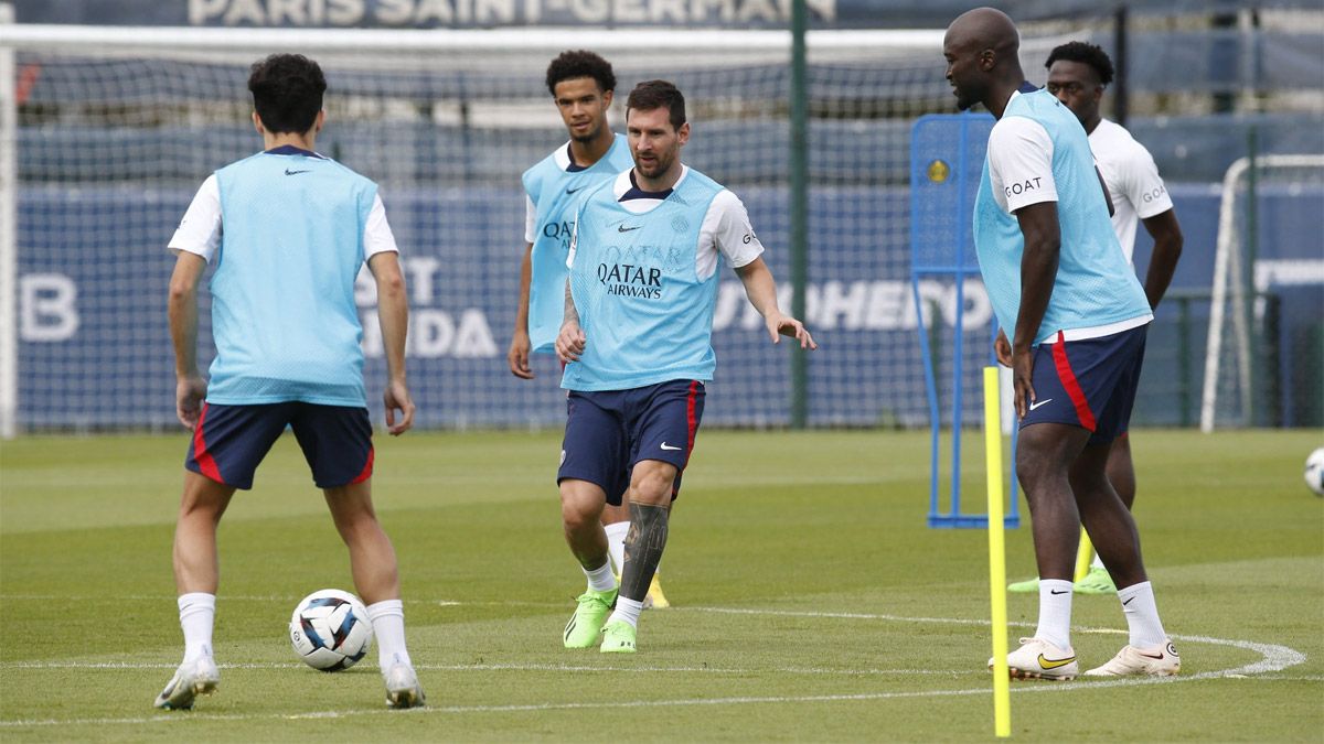 Lionel Messi y el PSG comenzarán el sábado un nuevo campeonato en Francia.