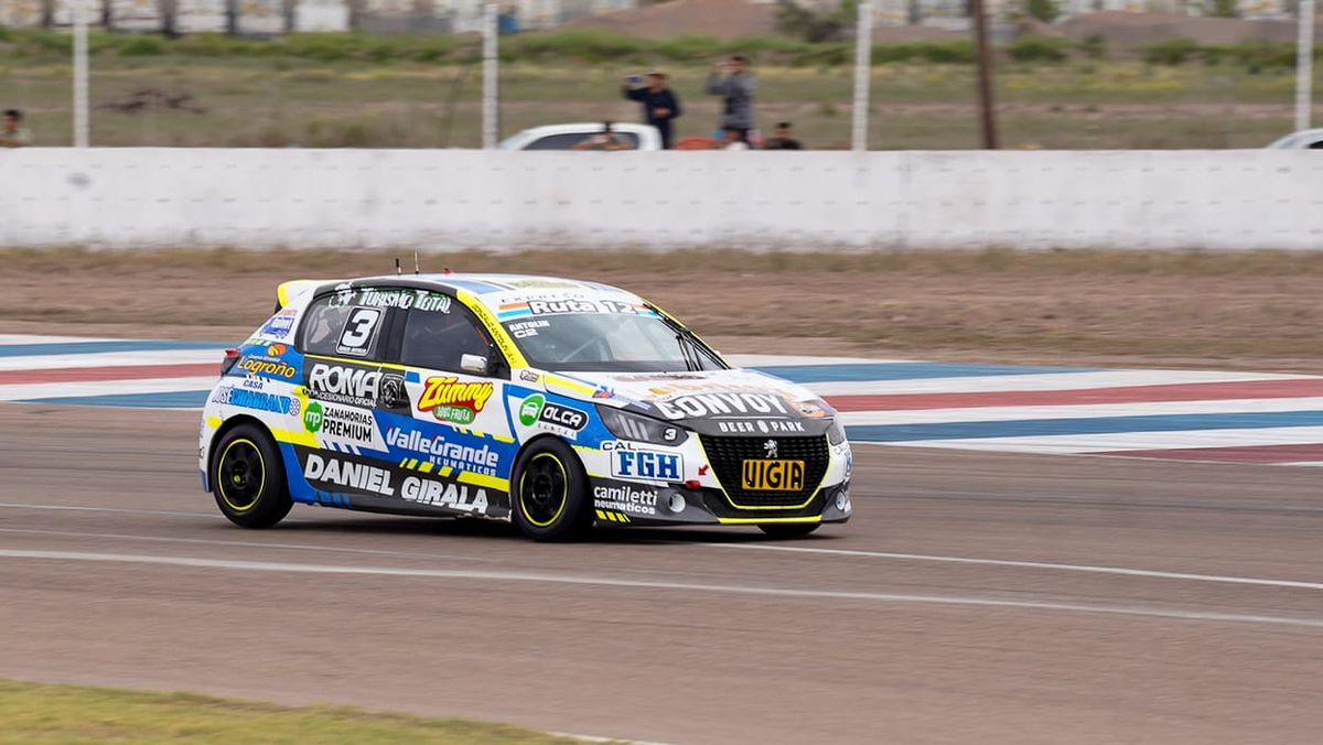 Gonzalo Antolín abandonó y quedó en las puertas del título de la Clase 2 del Turismo Nacional