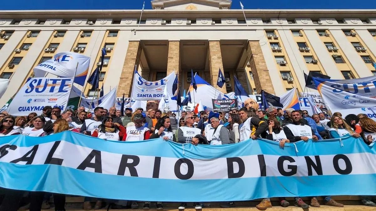 En la ronda anterior de paritarias hubo algunas medidas de fuerza.