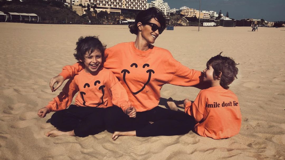 Sara Carbonero ha dejado a sus seguidores emocionados con un mensaje por el Día de la madre. Sara Carbonero ha dejado a sus seguidores emocionados con un mensaje por el Día de la madre.