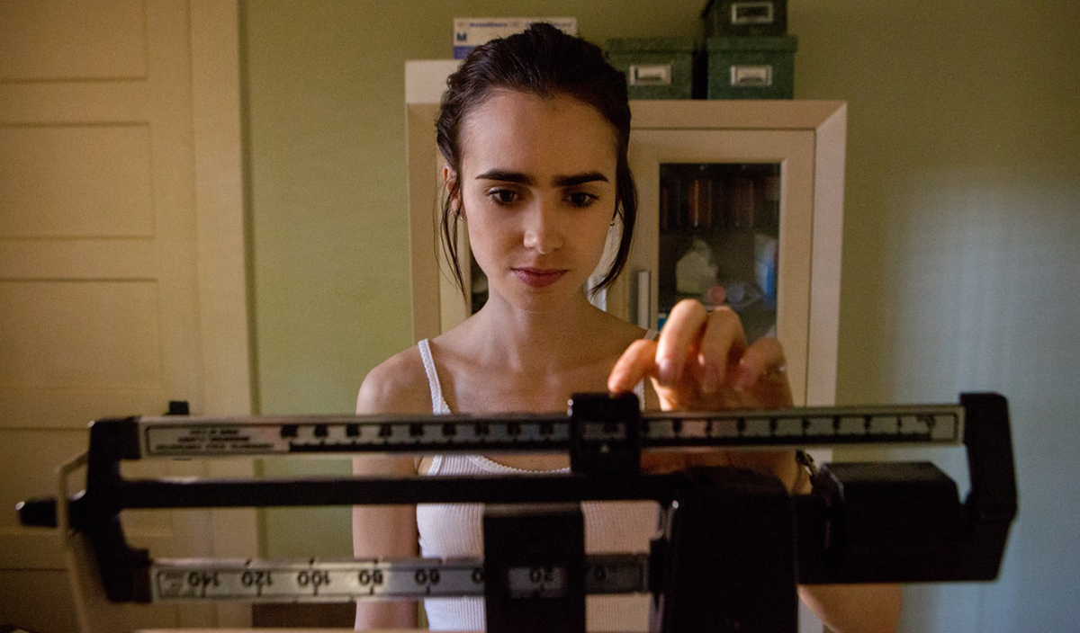 Hasta el hueso, la película de Netflix con Lily Collins que es un éxito total. Hasta el hueso, la película de Netflix con Lily Collins que es un éxito total.