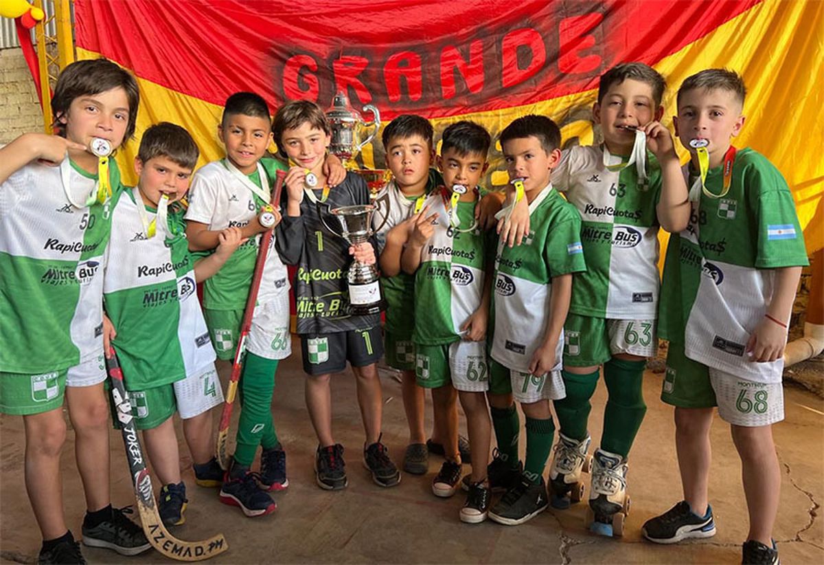 Estudiantil fue segundo en la Copa de Oro de promo. Estudiantil fue segundo en la Copa de Oro de promo.