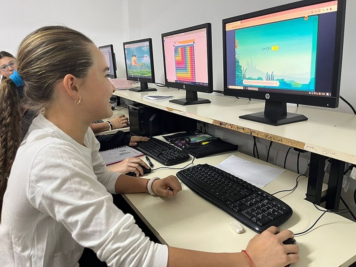 Juegos, uso de la IA para mejorar el desempeño de las Matemáticas. El desafío de la DGE. Juegos, uso de la IA para mejorar el desempeño de las Matemáticas. El desafío de la DGE.