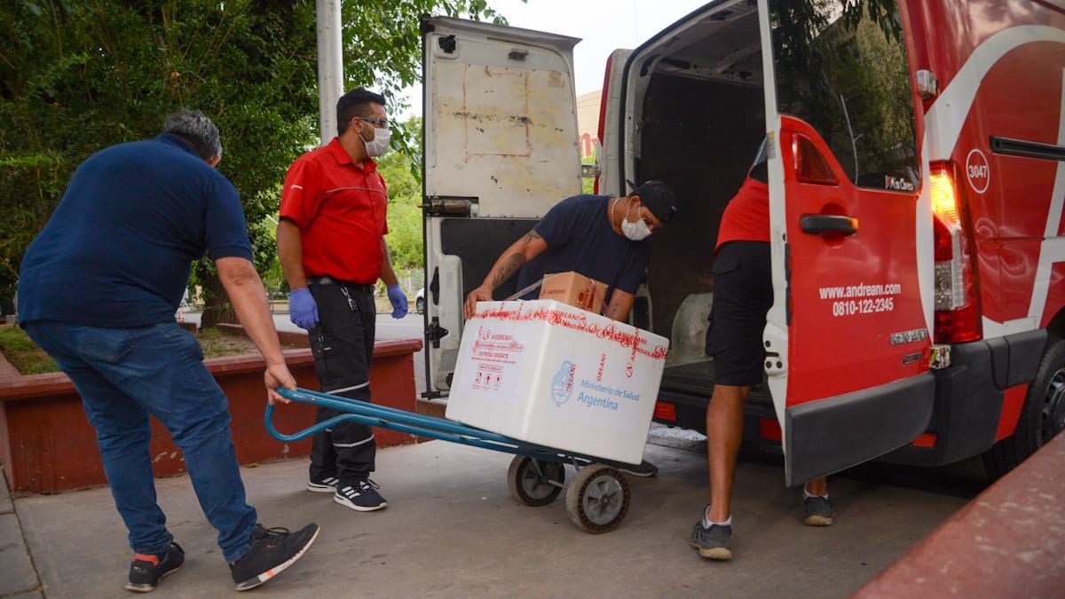 Llegó la vacuna rusa a Mendoza