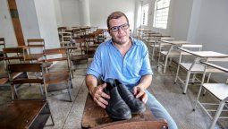 Unos zapatos rotos abren paso a la solidaridad mundial