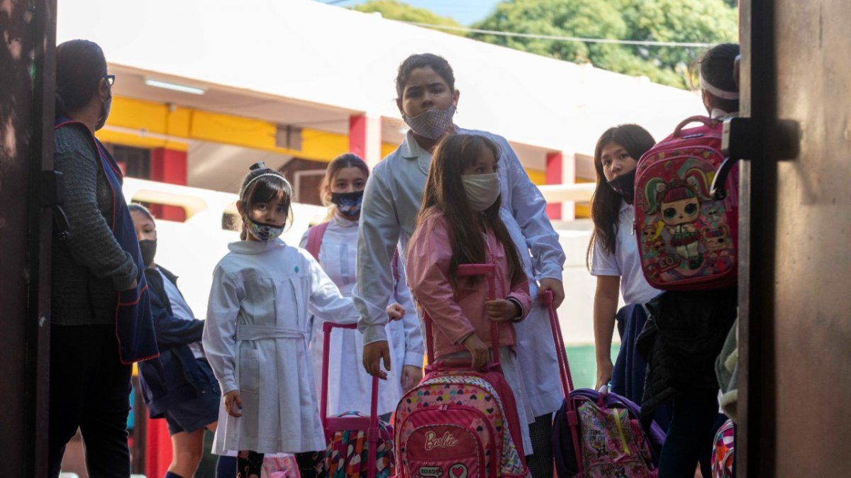 La DGE aún no pone fecha para las inscripciones del 2022