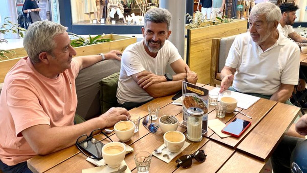 Esta semana, Cobos, Ulpiano Suarez y José Octavio Bordón hicieron gala de su encuentro en Palmares. Esta semana, Cobos, Ulpiano Suarez y José Octavio Bordón hicieron gala de su encuentro en Palmares.