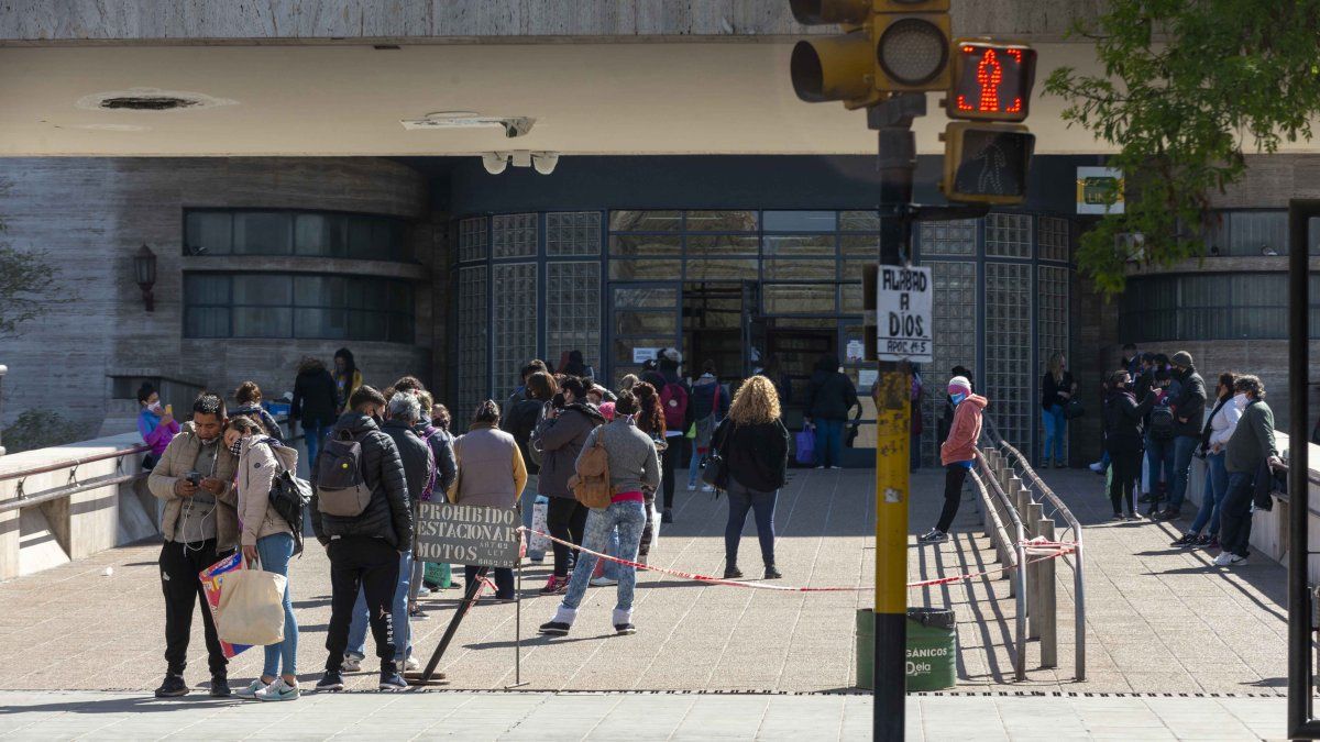 Pese a los trabajos de reanimación y el traslado al Hospital Central, Joel Jofré resultó muerto.