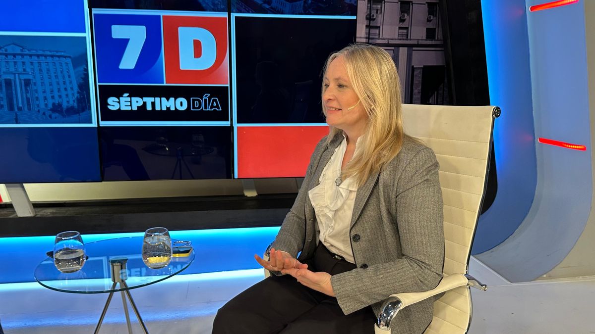 La vicegobernadora Hebe Casado cuestionó que haya universidades públicas que destinen fondos a carreras que son hobbies y no tienen salida laboral. 