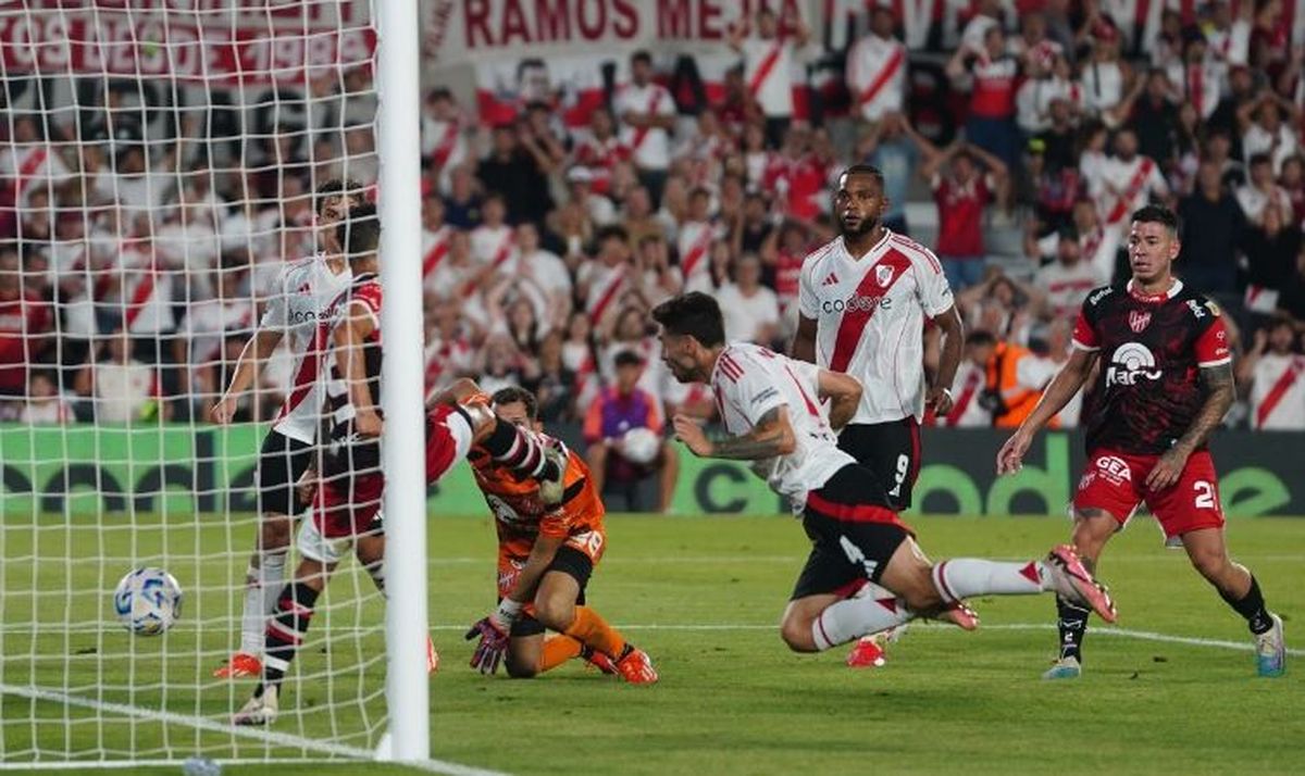 Montiel regresó a River y marcó el gol del triunfo ante Instituto. / gentileza Montiel regresó a River y marcó el gol del triunfo ante Instituto. / gentileza 