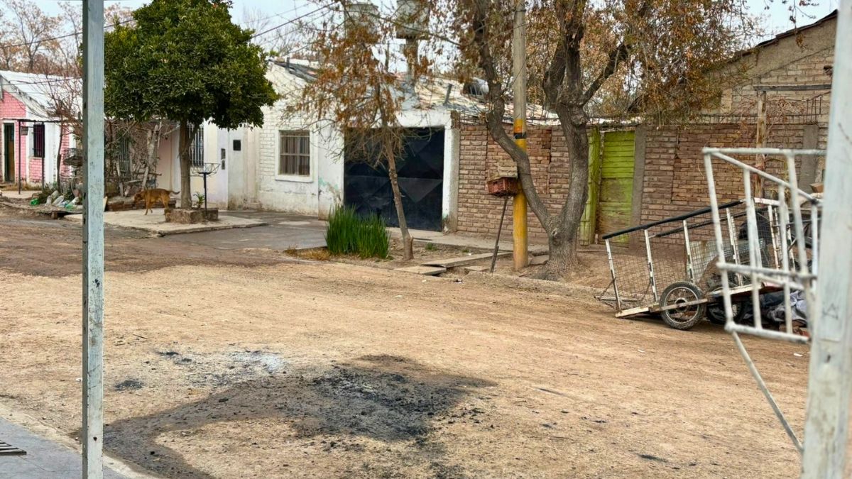 La casa donde el sospechoso del femicidio tenía las salidas transitorias. Foto: Matías Pascualetti. La casa donde el sospechoso del femicidio tenía las salidas transitorias. Foto: Matías Pascualetti.