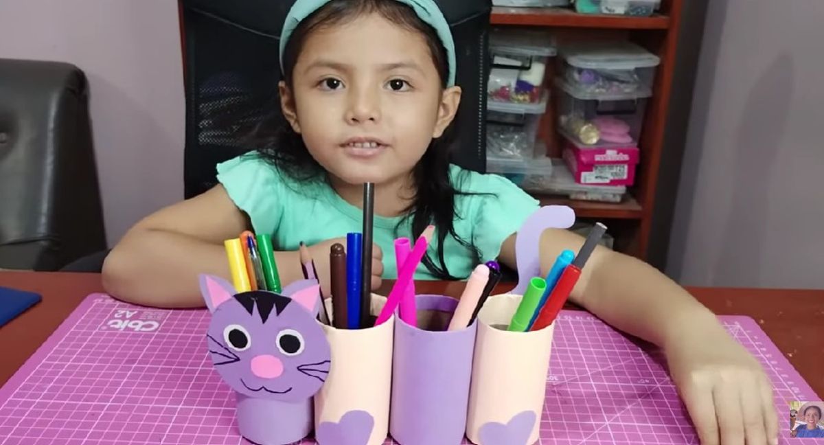 Así quedará tu lapicero con materiales reciclados. Así quedará tu lapicero con materiales reciclados.