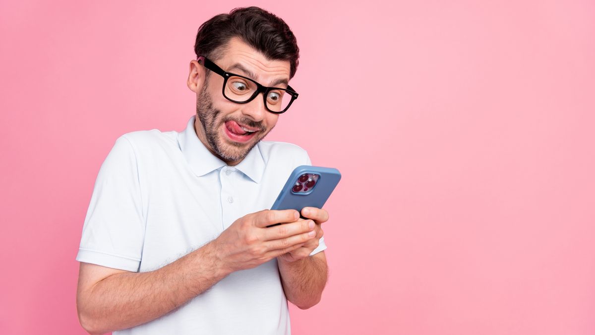 Qué significa sacar la lengua al escribir, según la psicología Qué significa sacar la lengua al escribir, según la psicología