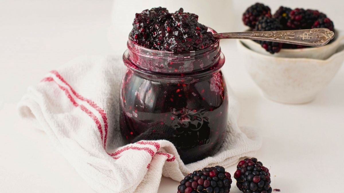 La mermelada de moras es una receta rica, simple y sabrosa para disfrutar todo el a&ntilde;o.