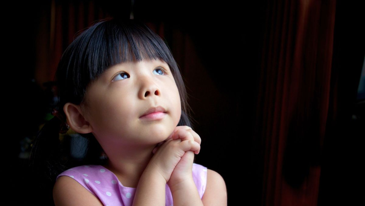 Se dice que Kalpavriksha escucha cada pensamiento como si fuera un deseo. Se dice que Kalpavriksha escucha cada pensamiento como si fuera un deseo.