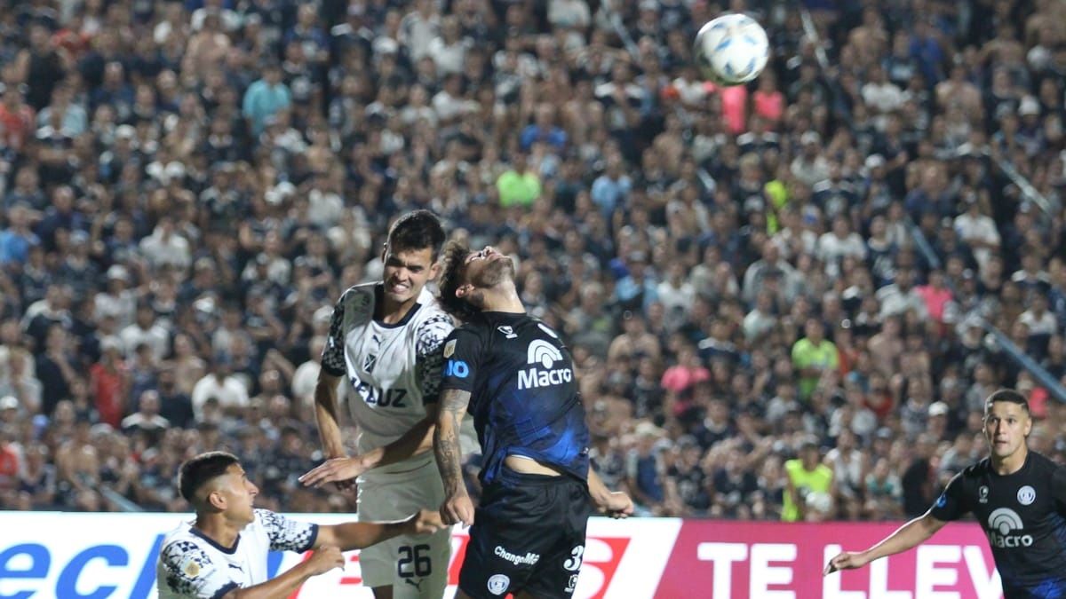 Mauricio Asenjo ha jugado muy bien en la Lepra. Mauricio Asenjo ha jugado muy bien en la Lepra.