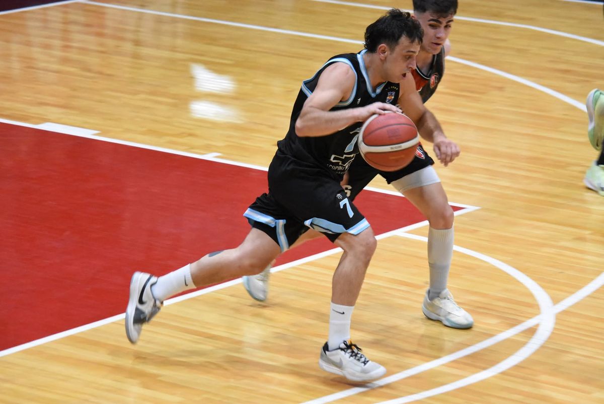 San José le ganó el clásico a Atenas y puso la Superliga de básquet al rojo vivo