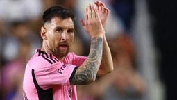Lionel Messi ingresó en el complemento, cuando el Inter Miami perdía 1 a 0, y en dos minutos dio vuelta el partido con un golazo y una asistencia.