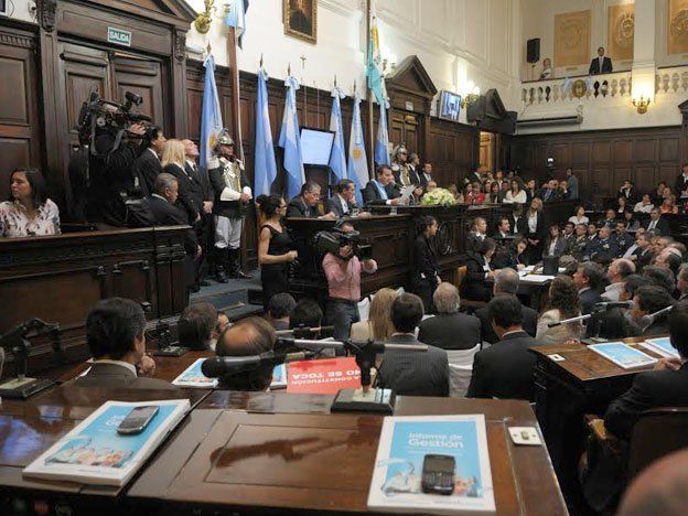 El 1º de mayo el gobernador Francisco Pérez anunciaría la producción casera de energía eléctrica