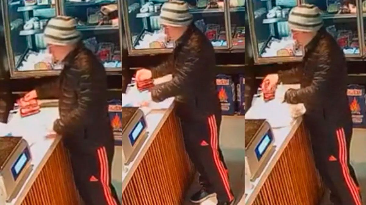 Matías Crimer se llevó un kilo de carne envasado al vacío que habían separado otros clientes.