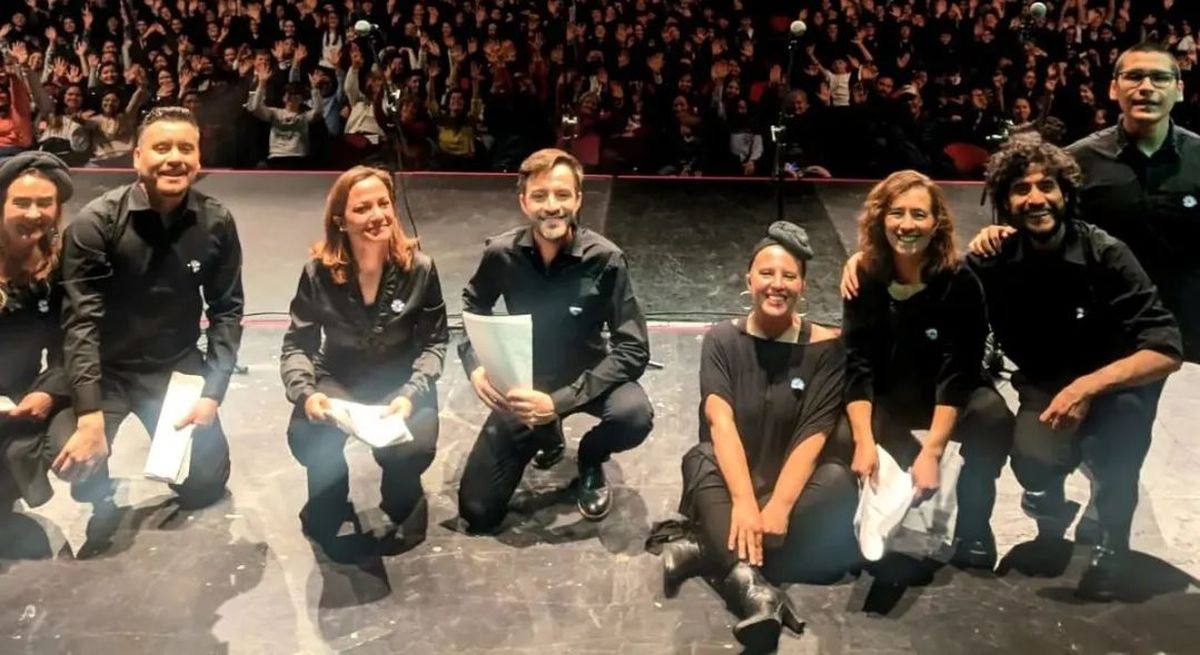 El elenco de Radioteatro en Escena