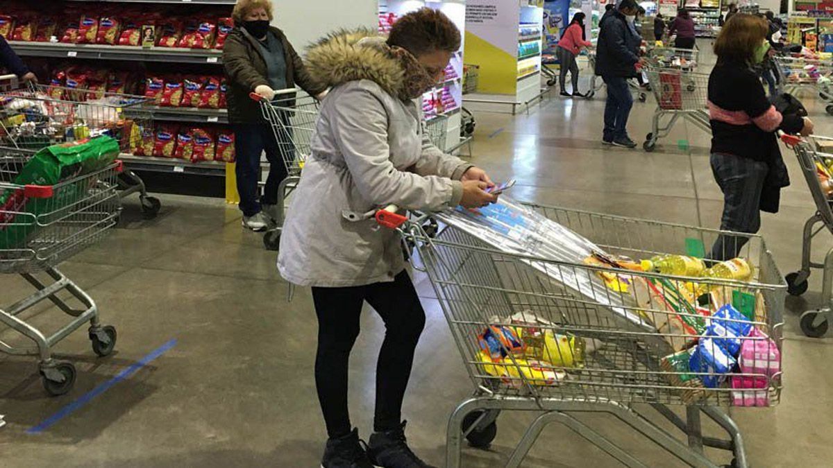 Una encuesta local asegura que al 81% de los mendocinos lo que más le preocupa es la inflación y un 86% le atribuye la responsabilidad de ese problema al Gobierno Nacional.