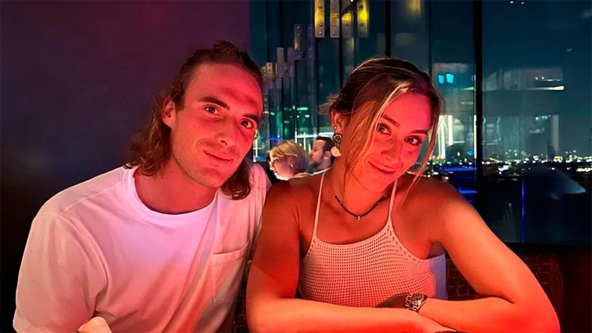 Stéfanos Tsitsipas y Paula Badosa.