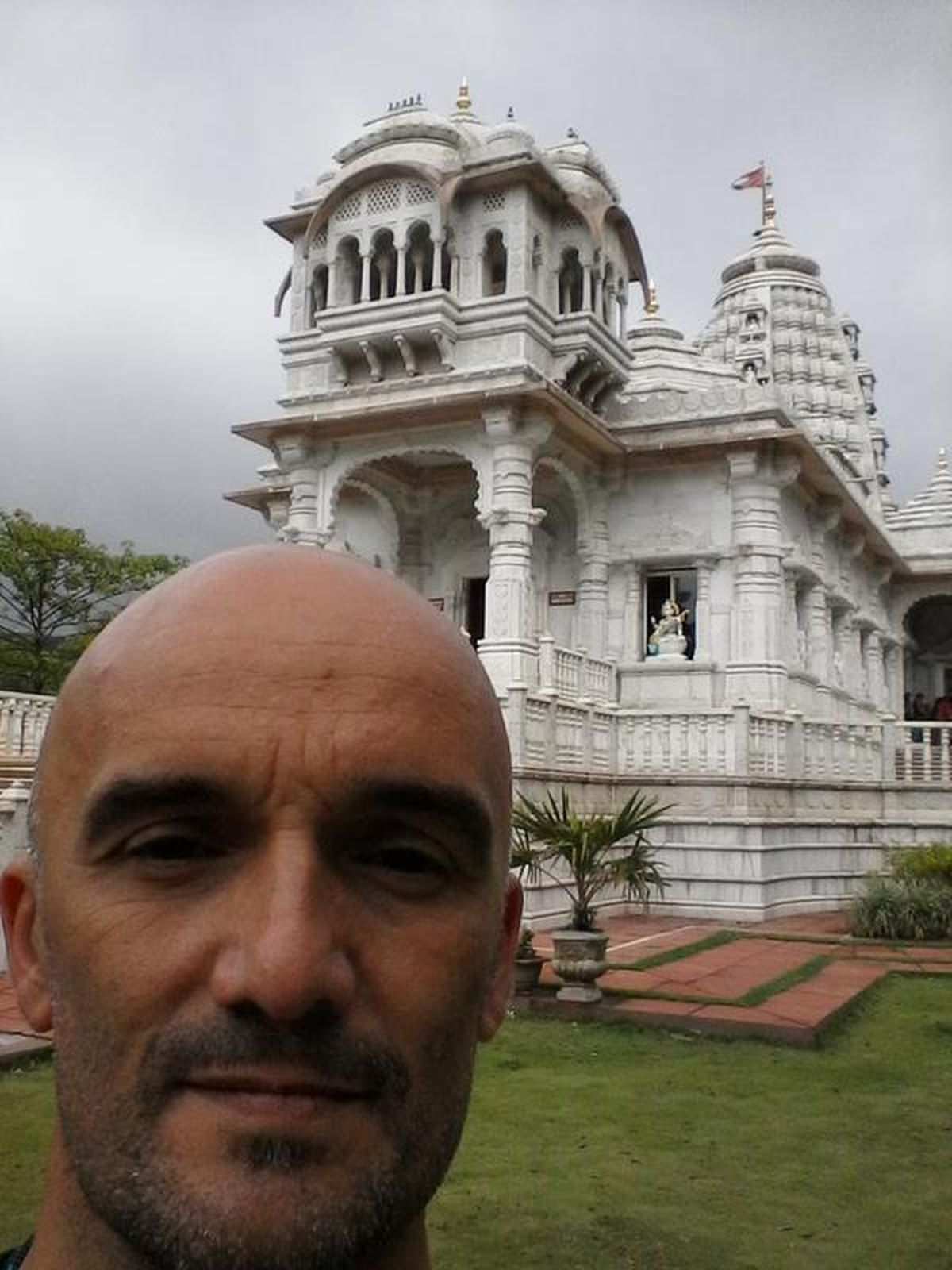 Agostini durante sus aventuras en la India. 