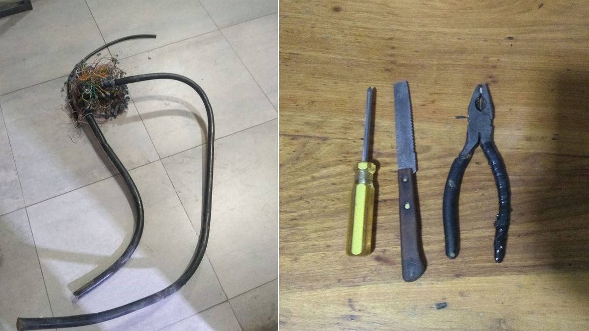Los elementos que fueron secuestrados del robo de cables de calle Salvador Arias y España, frente al hiper Libertad, de Godoy Cruz. Los elementos que fueron secuestrados del robo de cables de calle Salvador Arias y España, frente al hiper Libertad, de Godoy Cruz.